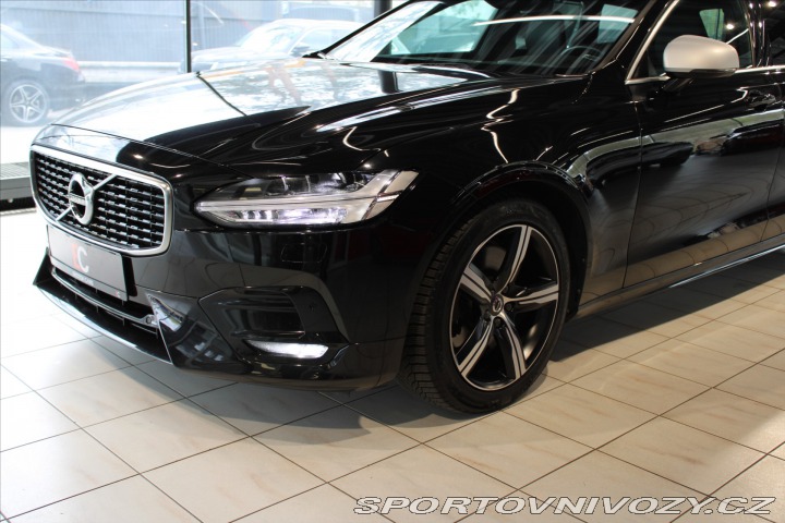 Volvo V90 D5 AWD R-Design PilotA / 2019