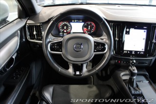 Volvo V90 D5 AWD R-Design PilotA / 2019