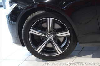 Volvo V90 D5 AWD R-Design PilotA / 2019