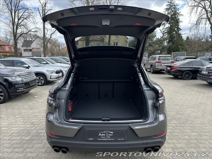 Porsche Cayenne E3 II Coupe Sport Chrono 2025
