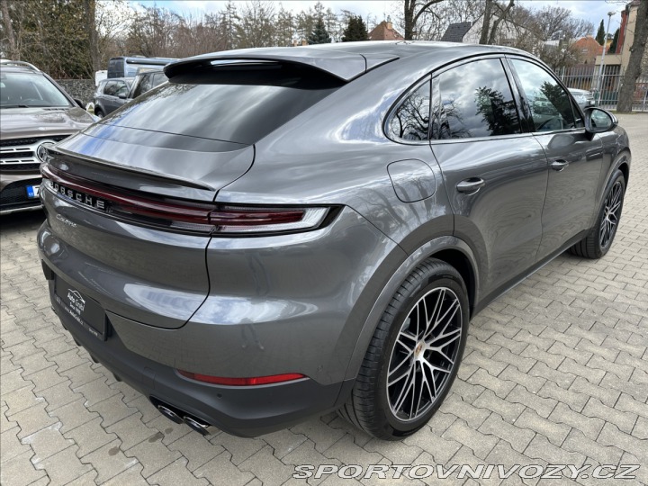 Porsche Cayenne E3 II Coupe Sport Chrono 2025