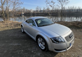 Audi TT 