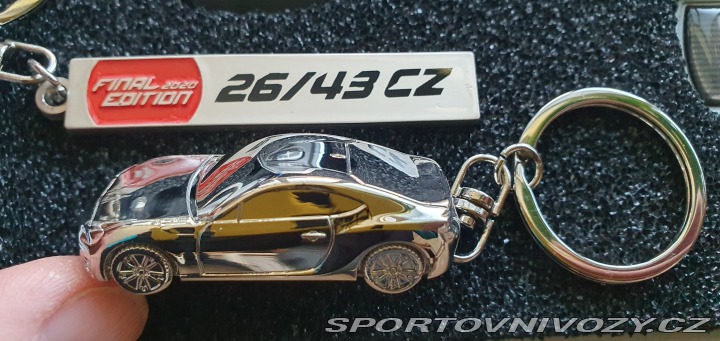 Subaru BRZ FE, raritní stav + STI 2021