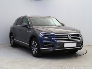 Volkswagen  Touareg Elegance 3.0 TDI