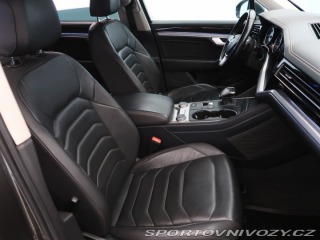 Volkswagen Ostatní modely Touareg Elegance 3.0 TDI 2018