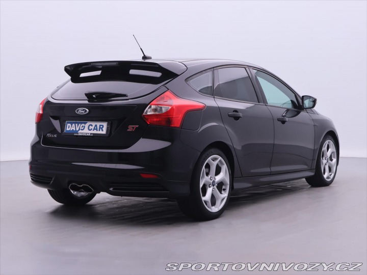 Ford Focus ST 2,0 Ecoboost 183kW 54tis. 2013