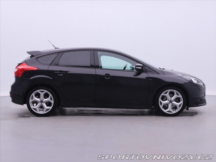 Ford Focus ST 2,0 Ecoboost 183kW 54tis. 2013