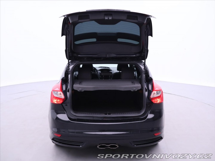 Ford Focus ST 2,0 Ecoboost 183kW 54tis. 2013