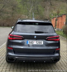 BMW X5 3,0 xDrive 1800