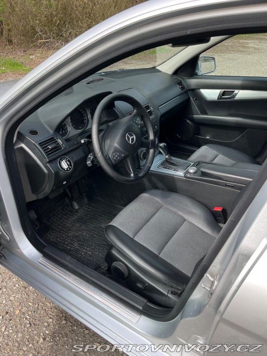 Mercedes-Benz C 3,2 320 CDI 4MATIC 2010