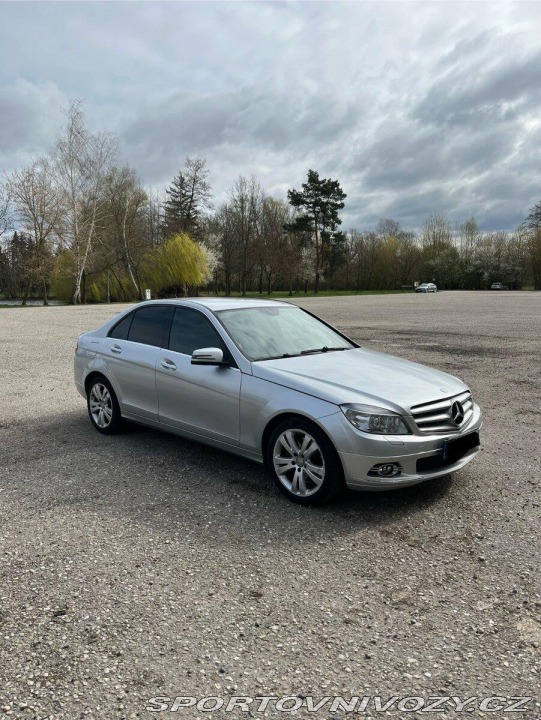 Mercedes-Benz C 3,2 320 CDI 4MATIC 2010