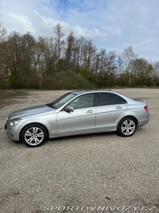 Mercedes-Benz C 3,2 320 CDI 4MATIC 2010