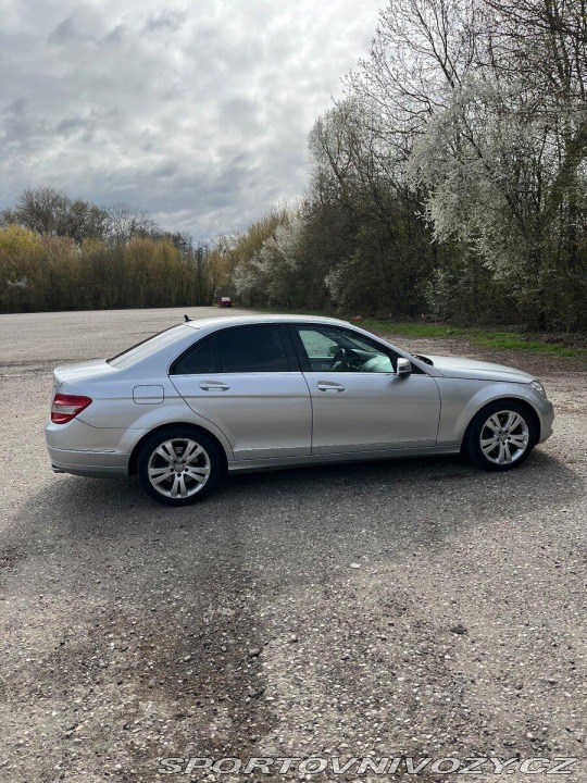 Mercedes-Benz C 3,2 320 CDI 4MATIC 2010