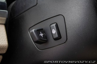 BMW 7 750i 4.4 V8 - ZÁRUKA 1 r 2011