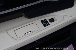 BMW 7 750i 4.4 V8 - ZÁRUKA 1 r 2011