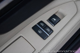 BMW 7 750i 4.4 V8 - ZÁRUKA 1 r 2011