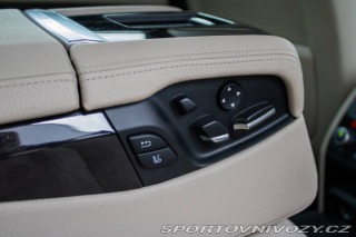 BMW 7 750i 4.4 V8 - ZÁRUKA 1 r 2011