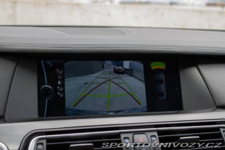 BMW 7 750i 4.4 V8 - ZÁRUKA 1 r 2011