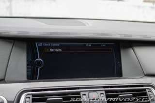 BMW 7 750i 4.4 V8 - ZÁRUKA 1 r 2011
