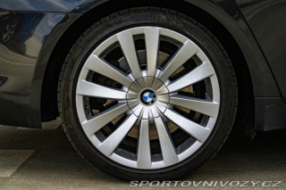 BMW 7 750i 4.4 V8 - ZÁRUKA 1 r 2011