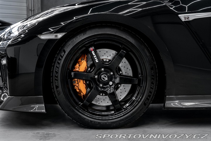 Nissan GT-R TRACK EDITION IPE/NISMO/C 2019