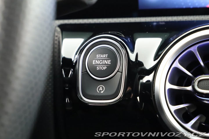 Mercedes-Benz CLA AMG Paket 200d 2023