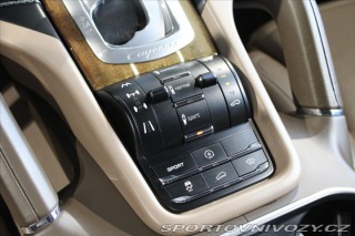 Porsche Cayenne V8 GTS BOSE / SportChrono 2012