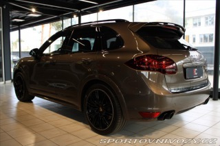 Porsche Cayenne V8 GTS BOSE / SportChrono 2012