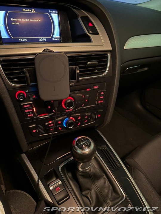 Audi A4 3,0 TDI quattro Avant  TD 2011