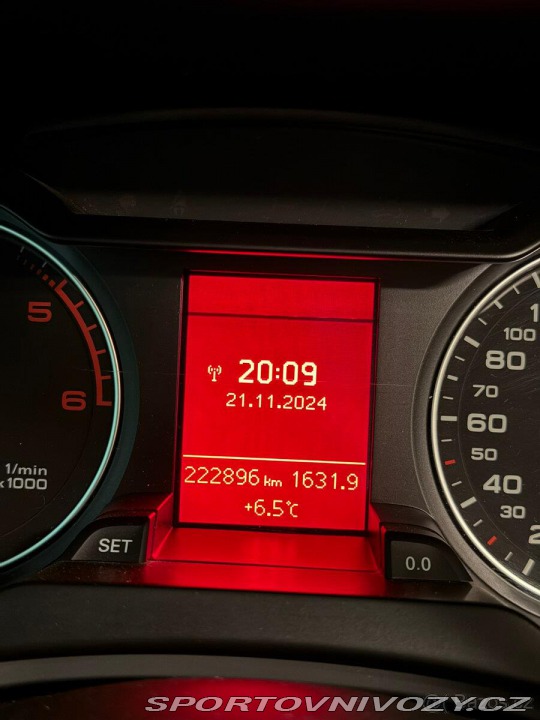 Audi A4 3,0 TDI quattro Avant  TD 2011
