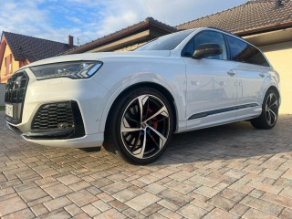 Audi SQ7 4,0 SQ7 TFSI quattro  V8
