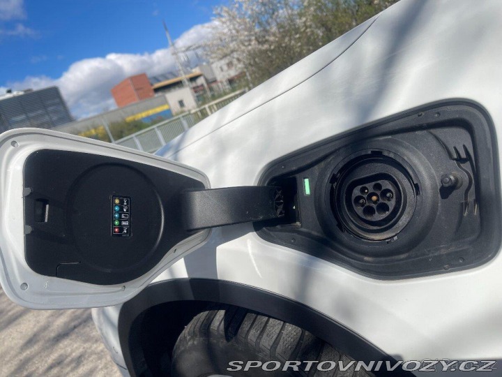 BMW X1 2,5 xDrive25e 1800