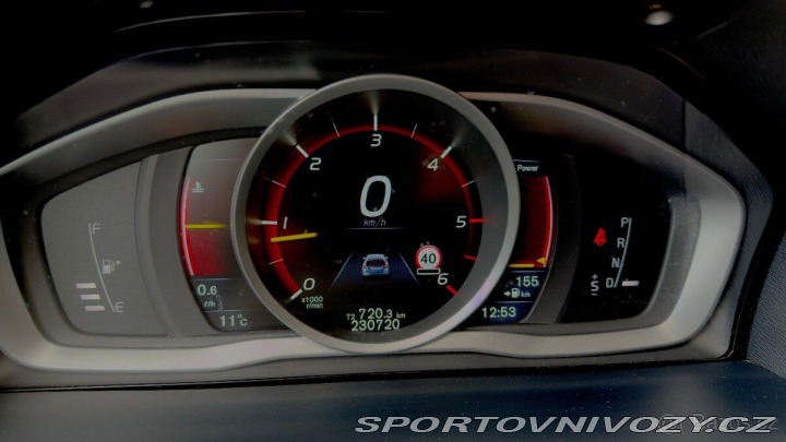 Volvo V60 D4 diesel, automat 2014