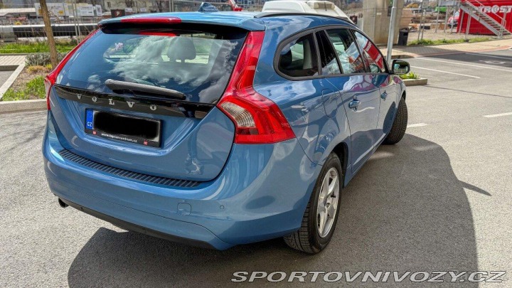 Volvo V60 D4 diesel, automat 2014