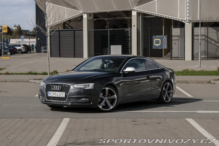 Audi A5 3.0 TDI DPF quattro S tr 2012