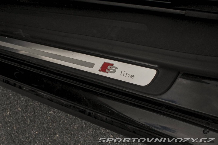 Audi A5 3.0 TDI DPF quattro S tr 2012