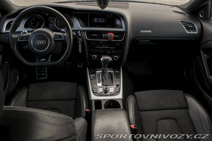 Audi A5 3.0 TDI DPF quattro S tr 2012