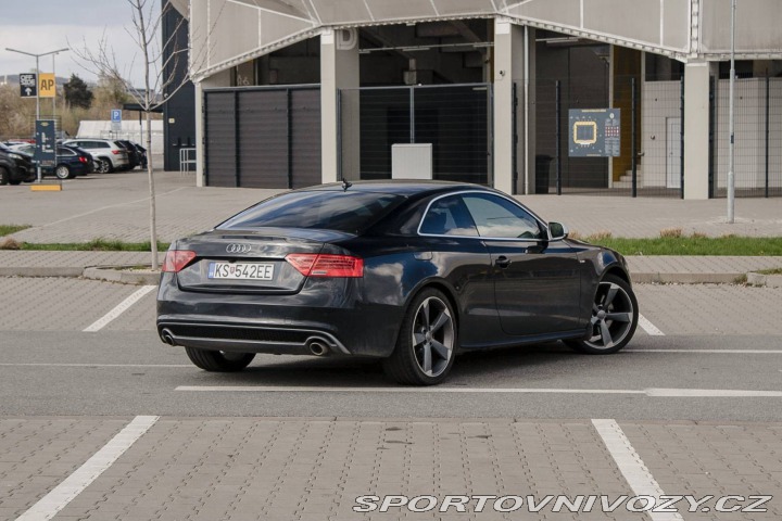 Audi A5 3.0 TDI DPF quattro S tr 2012