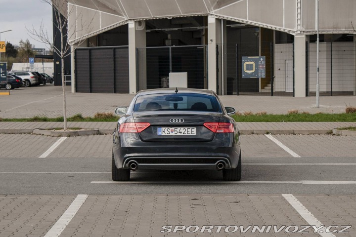 Audi A5 3.0 TDI DPF quattro S tr 2012