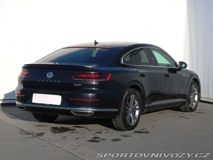 Volkswagen Arteon R-line 2.0 TDI 4Motion 2018