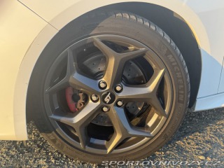 Ford Focus ST  2012