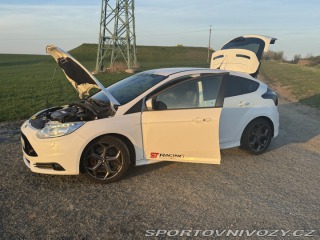 Ford Focus ST  2012