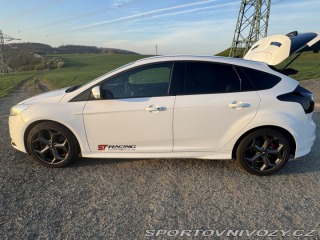 Ford Focus ST  2012