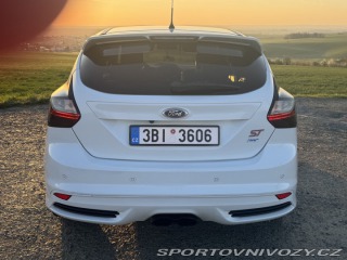 Ford Focus ST  2012