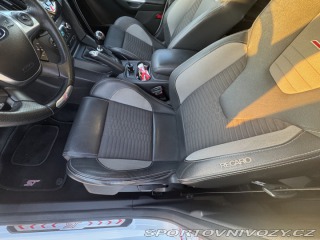 Ford Focus ST  2012