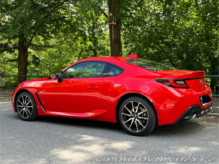 Toyota GR86 2.4 6MT Dynamic 2023