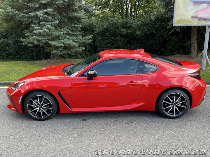 Toyota GR86 2.4 6MT Dynamic 2023