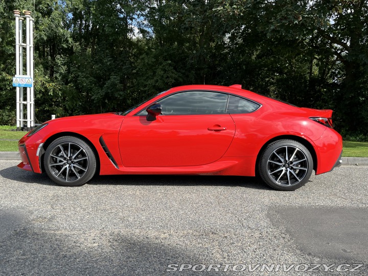Toyota GR86 2.4 6MT Dynamic 2023