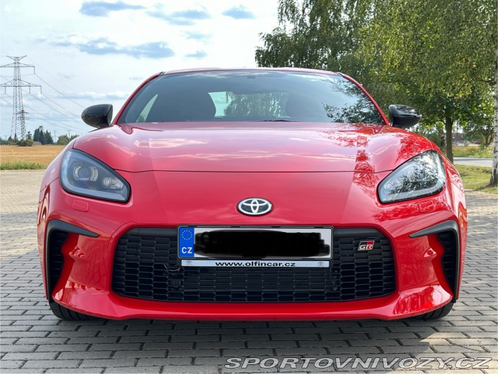 Toyota GR86 2.4 6MT Dynamic 2023