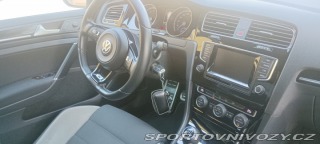 Volkswagen Golf  2015